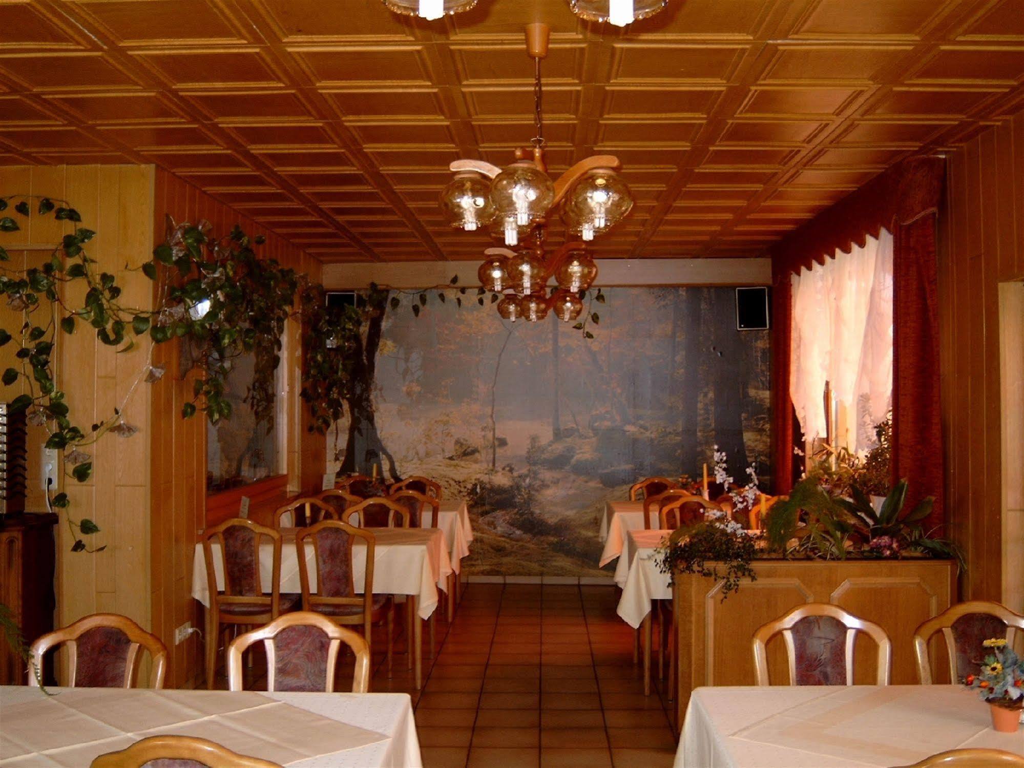 Weimer Hotel Weinähr Exterior foto